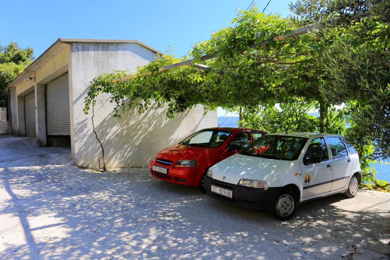 Apartments By The Sea Stanici, Omis - 1031 Tice Buitenkant foto