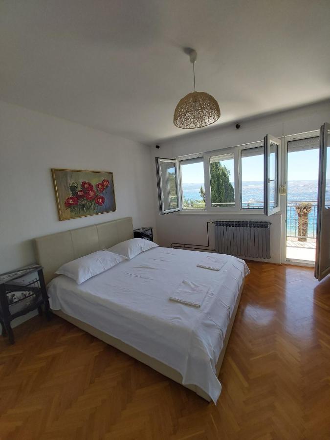 Apartments By The Sea Stanici, Omis - 1031 Tice Buitenkant foto